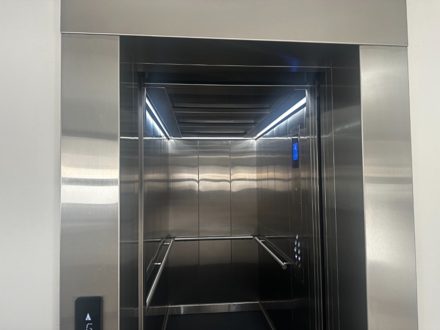 2 Bedroom Property for Sale in Table View Western Cape